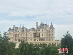 张裕巴保男爵酒庄荣获“新疆旅游景区品质服务